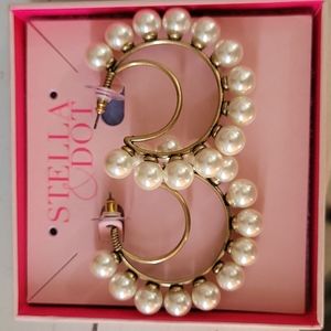 Power Pearl Earrings